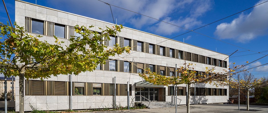 Ämtergebäude Staatliches Bauamt Würzburg - © 