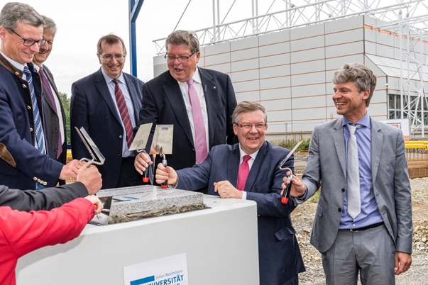2019-07-17_Con20_ITI_Grundsteinlegung_01